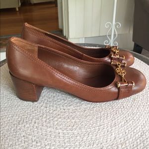 Tory Burch Mid Heel Leather Pump